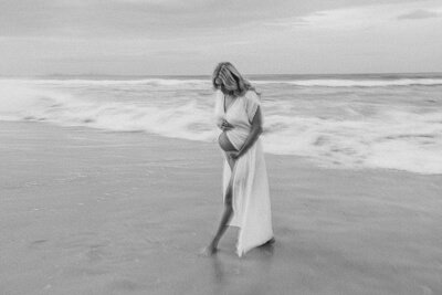 Photos by Jordi - Family maternity session, Northern NSW